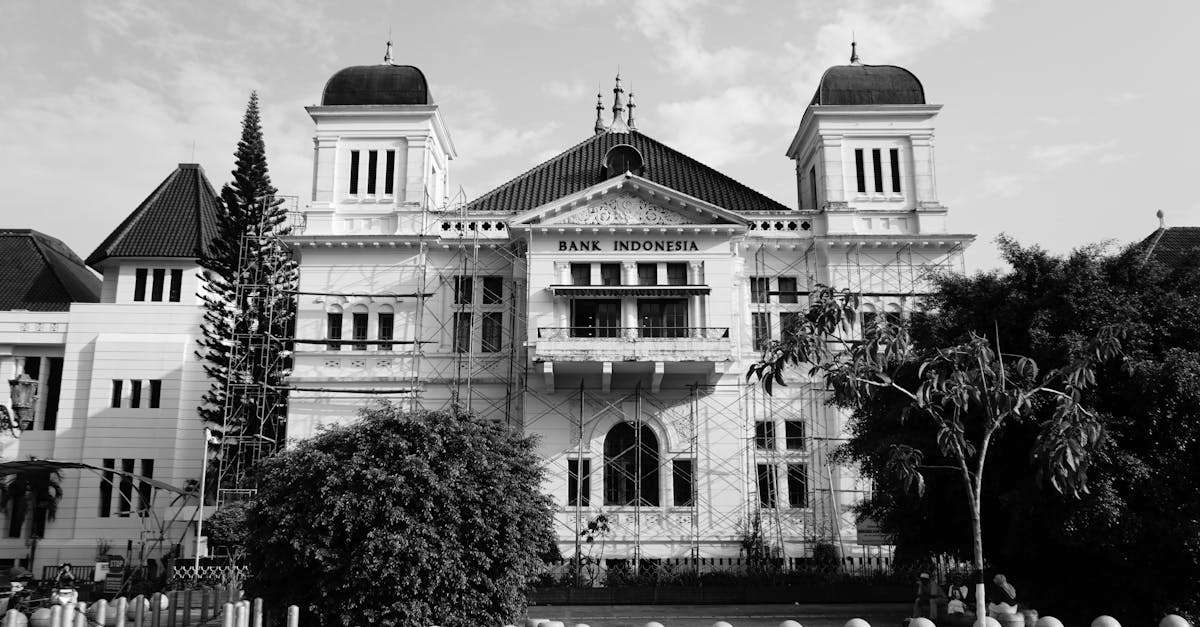 Indonesia banking for expats: accounts, transfers, and digital options