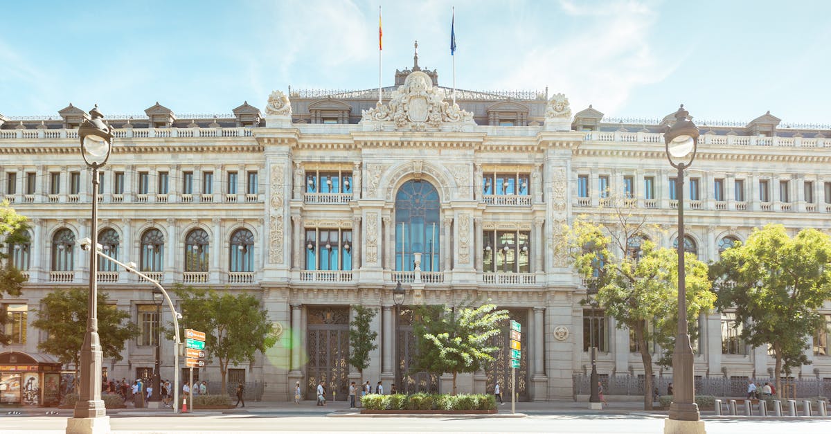 How do you open a bank account in Spain?