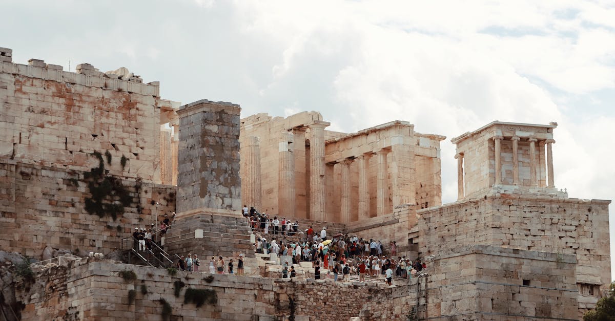 How to work remotely from Greece in 2026
