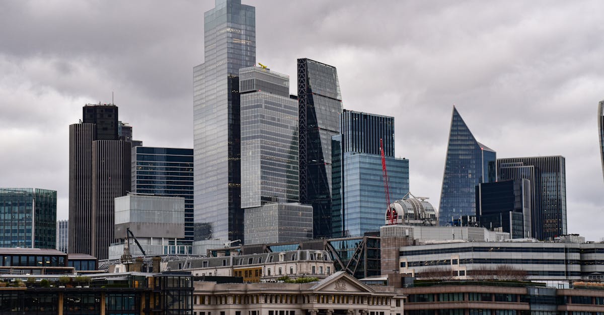 Healthcare in United Kingdom for Expats (2026 Guide)