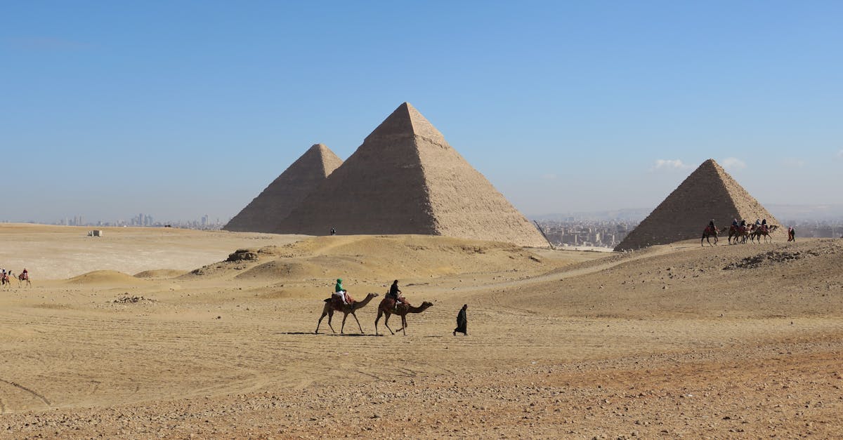 What taxes do expats pay in Egypt?