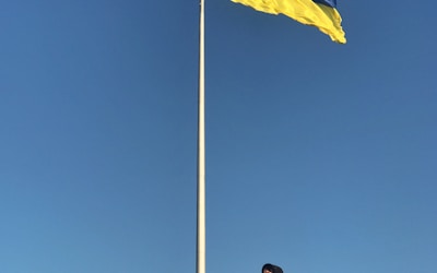 Ukrainian refugees reviewing residence permit documents